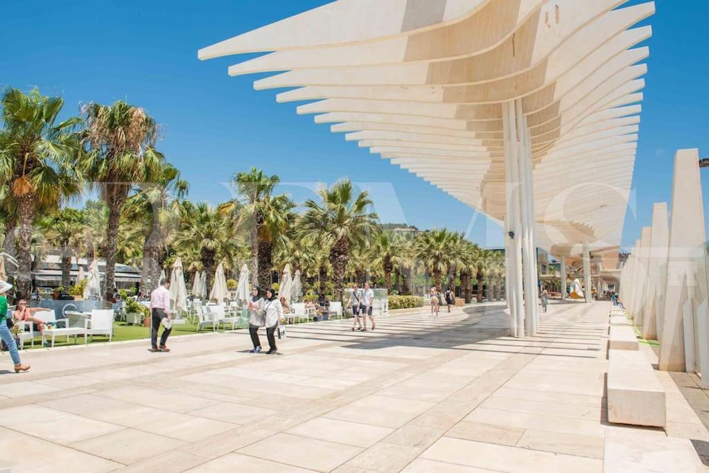 Inviting Apartment In The Center By Rems Málaga Exteriör bild